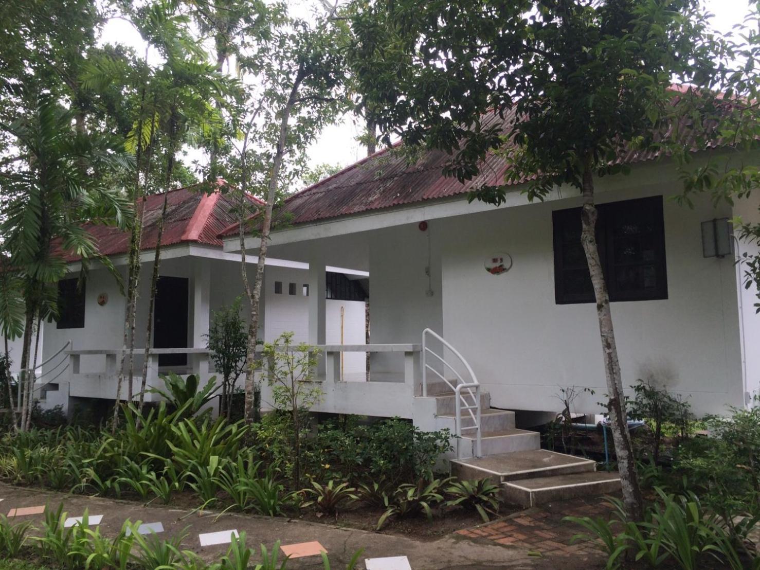 Laytrang Pakmeng Marina And Hotel 2*