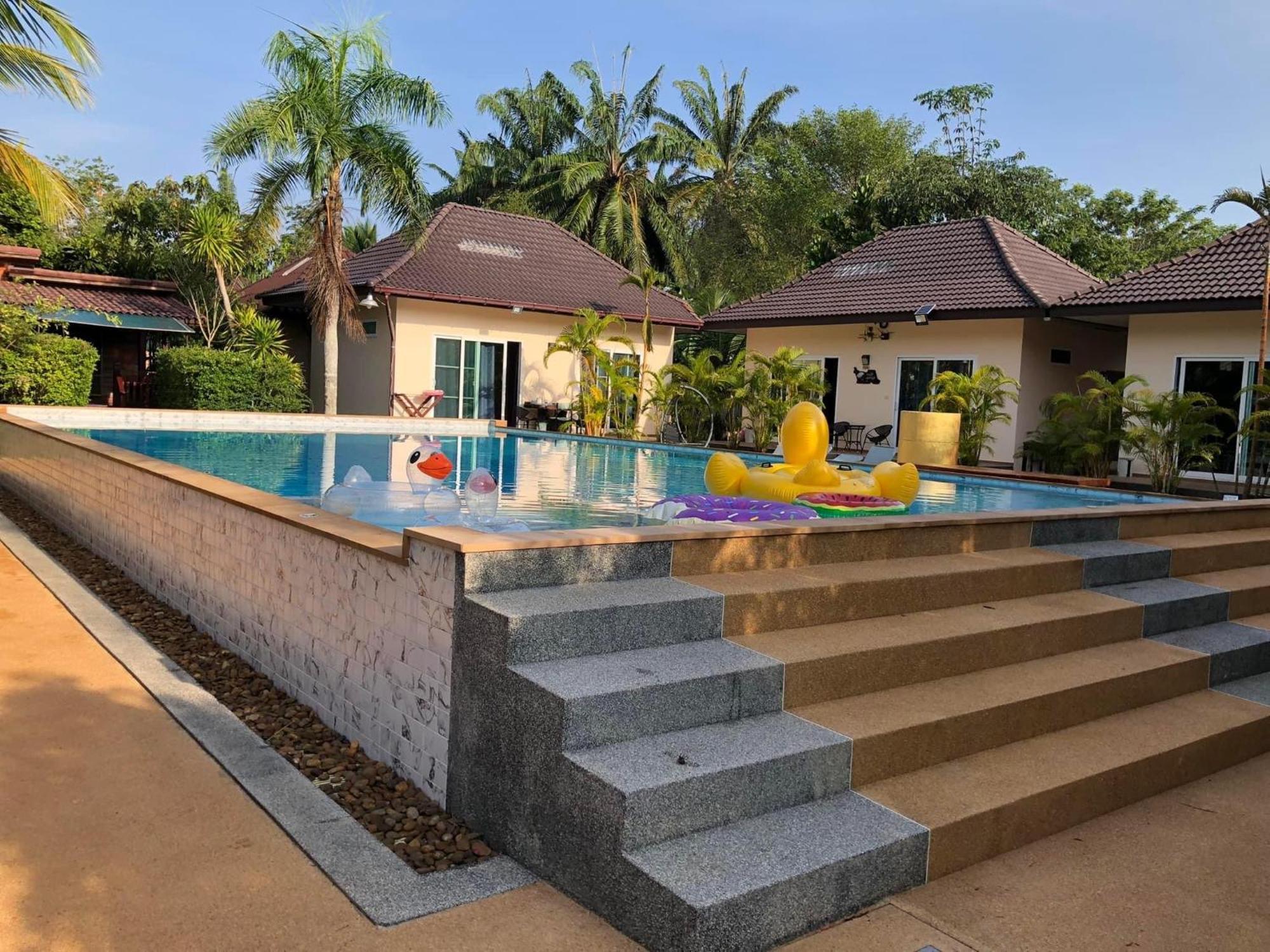 Thip Siam Village * Ao Nam Mao