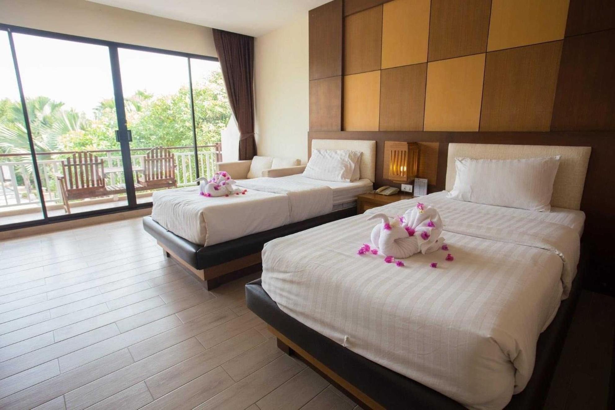 Resort Chawalun Don Tum