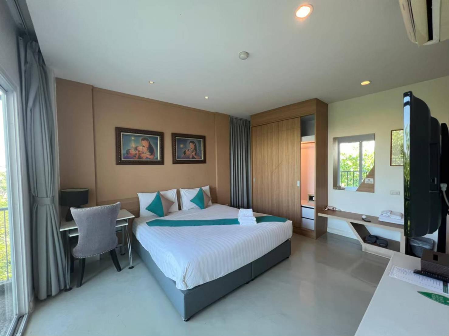 Korapura 4*