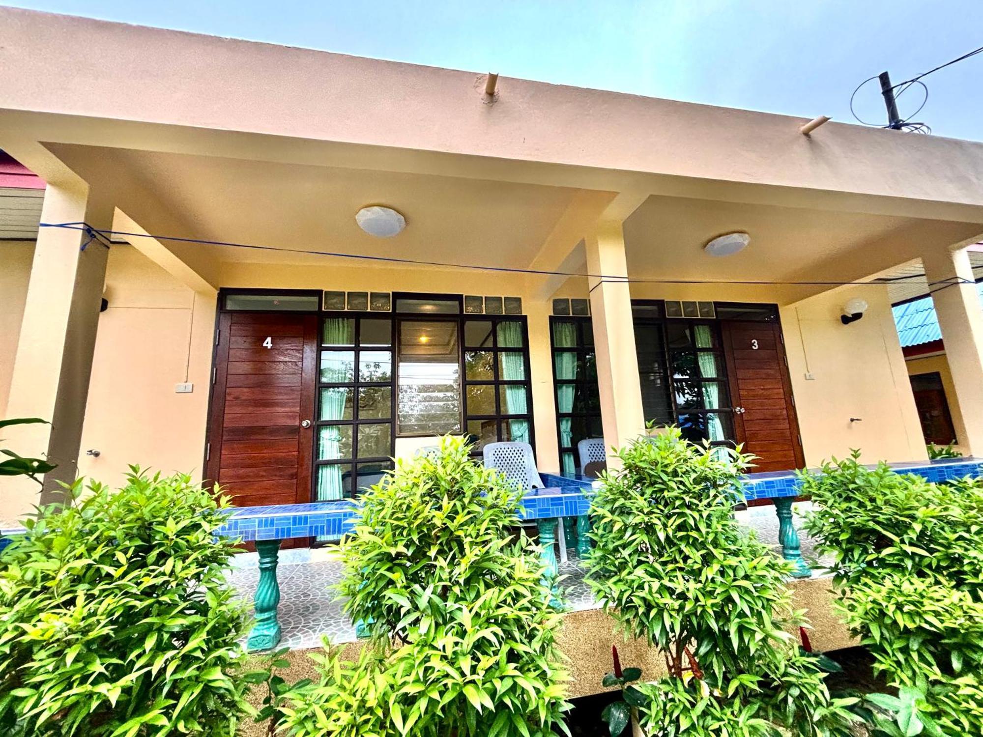 Sea Sun Chalet *