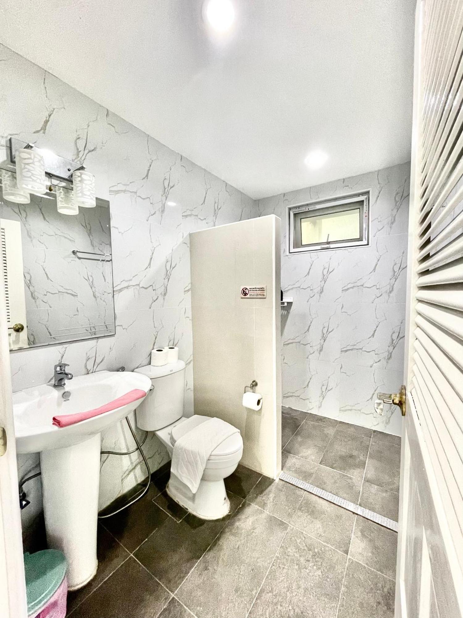 Privaterayong Guest house Rayong