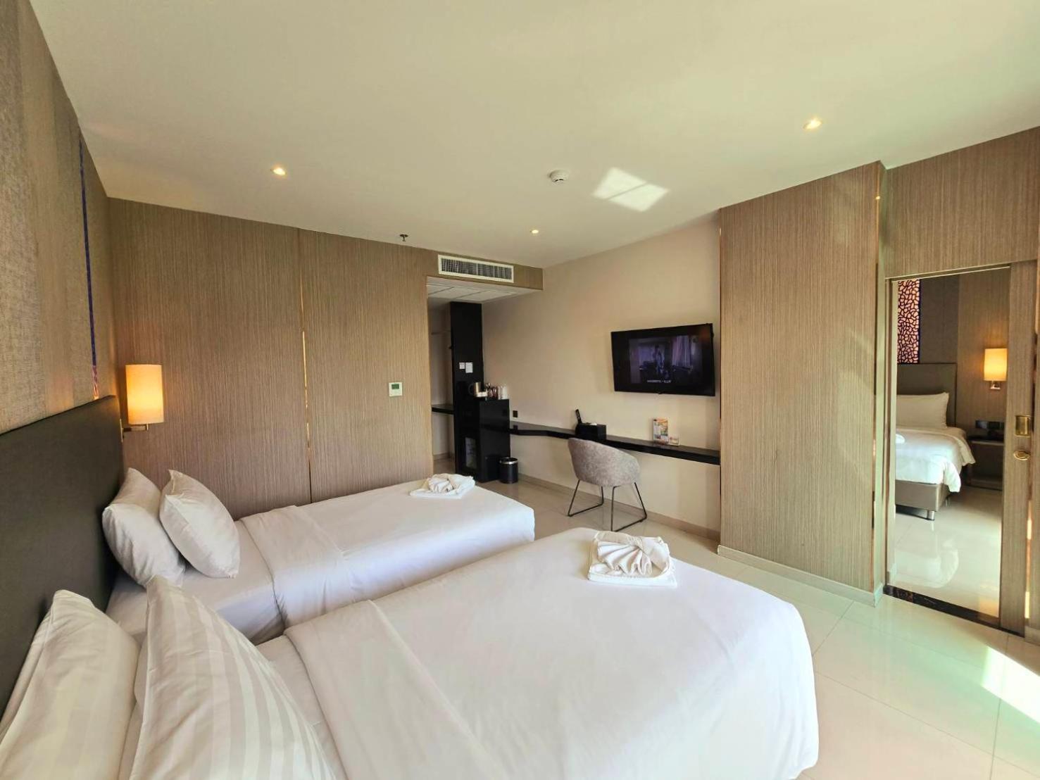 The Tj 4* Jomtien Beach
