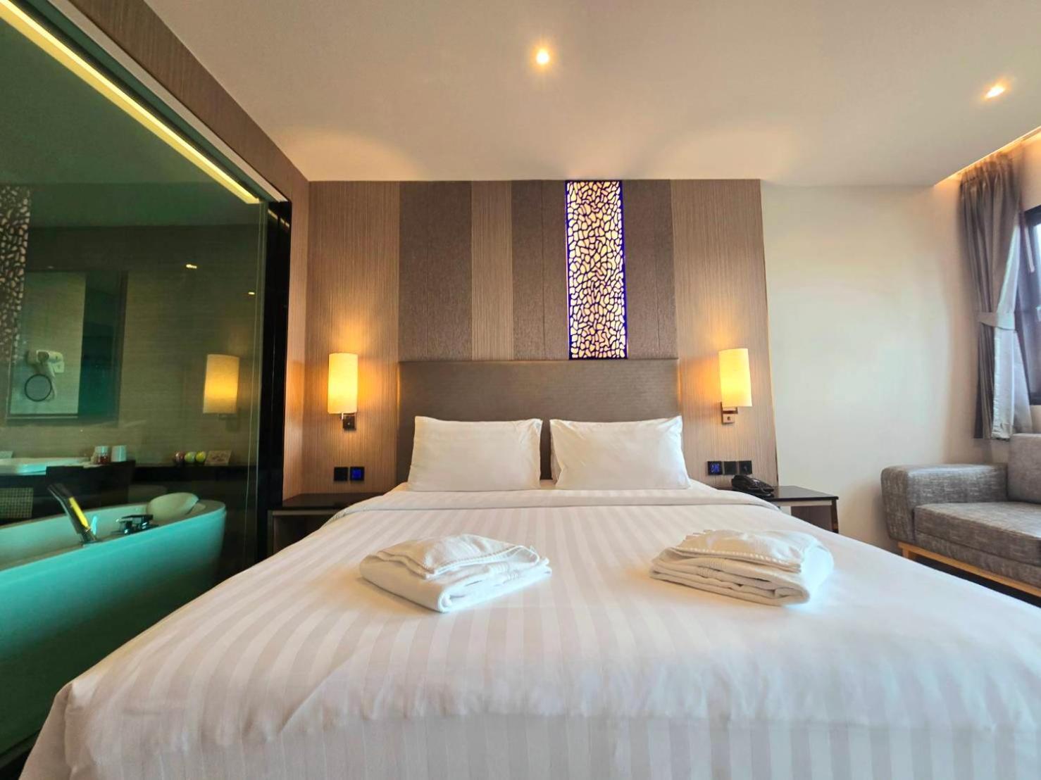 The Tj Hotel Jomtien Beach