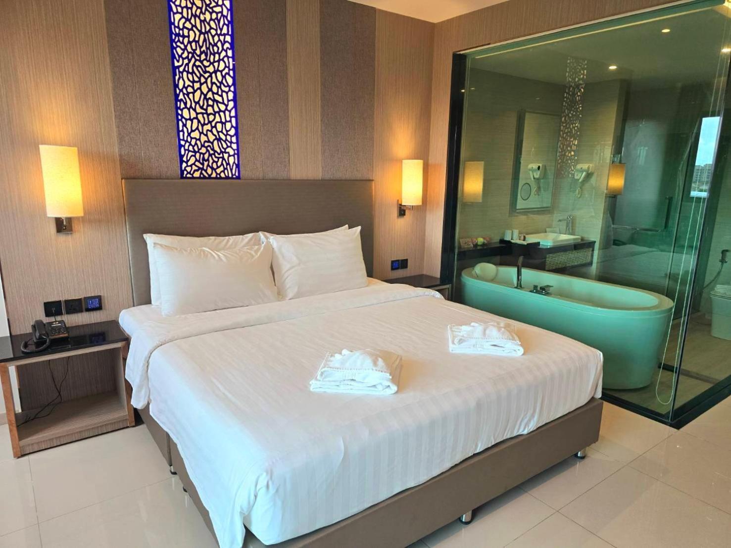 The Tj 4* Jomtien Beach