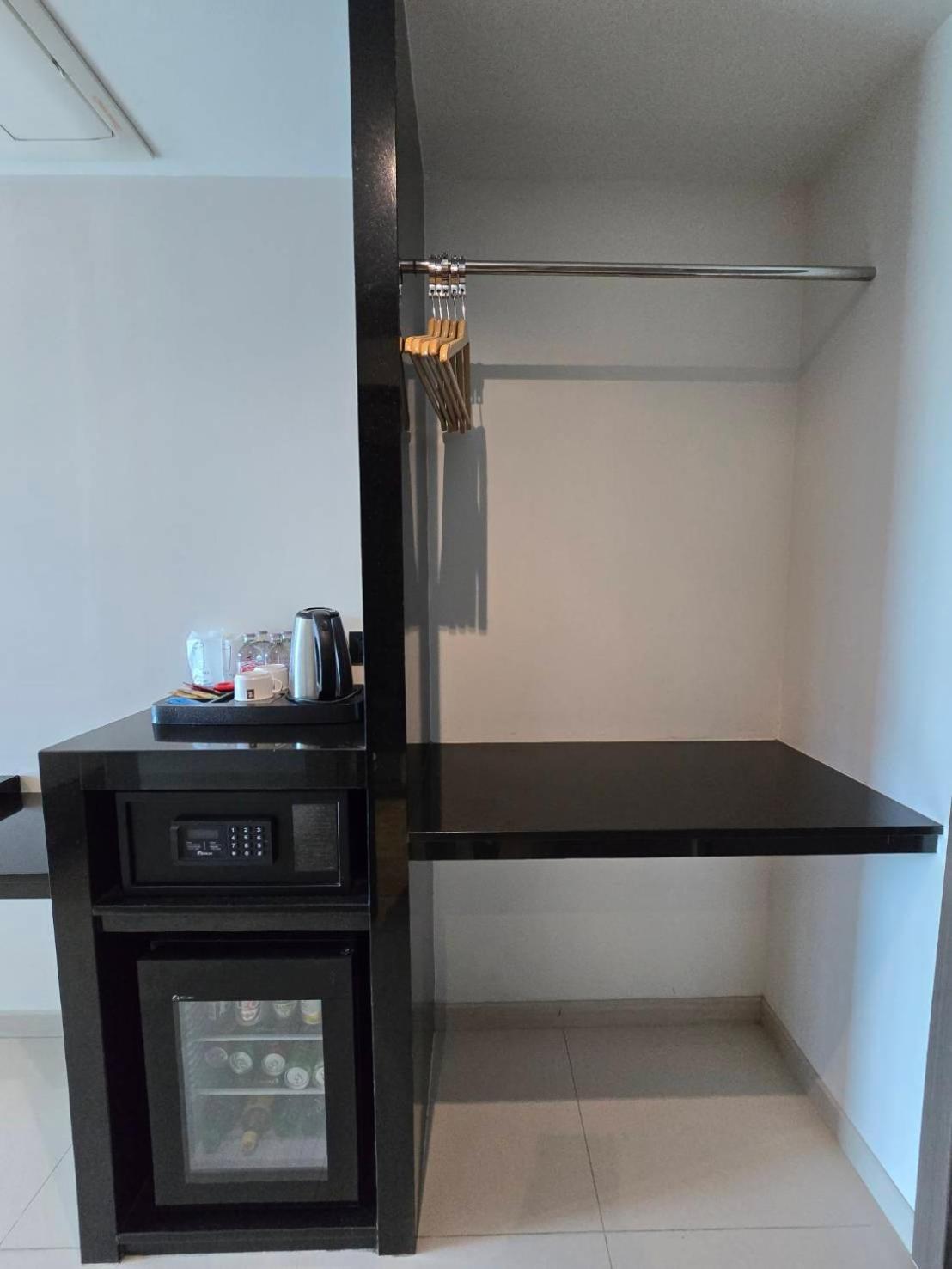 Hotel The Tj 4*