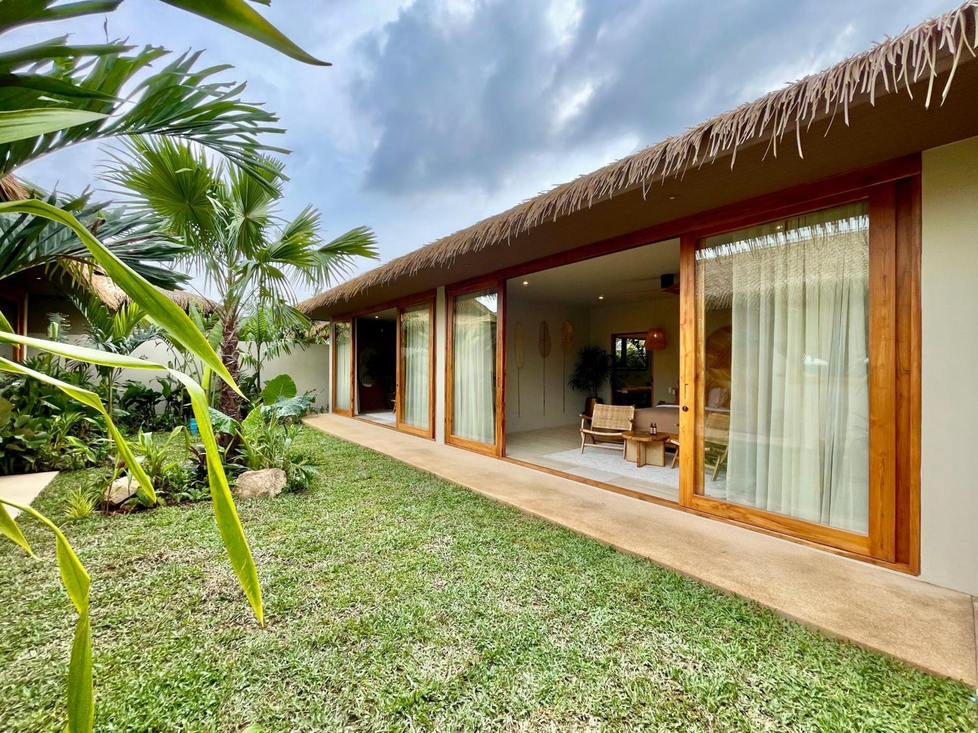Wild Elephant Sanctuary Hotel