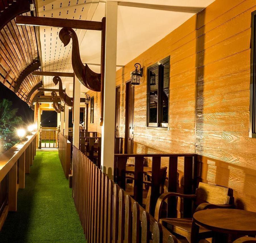Hotel Marina 2*