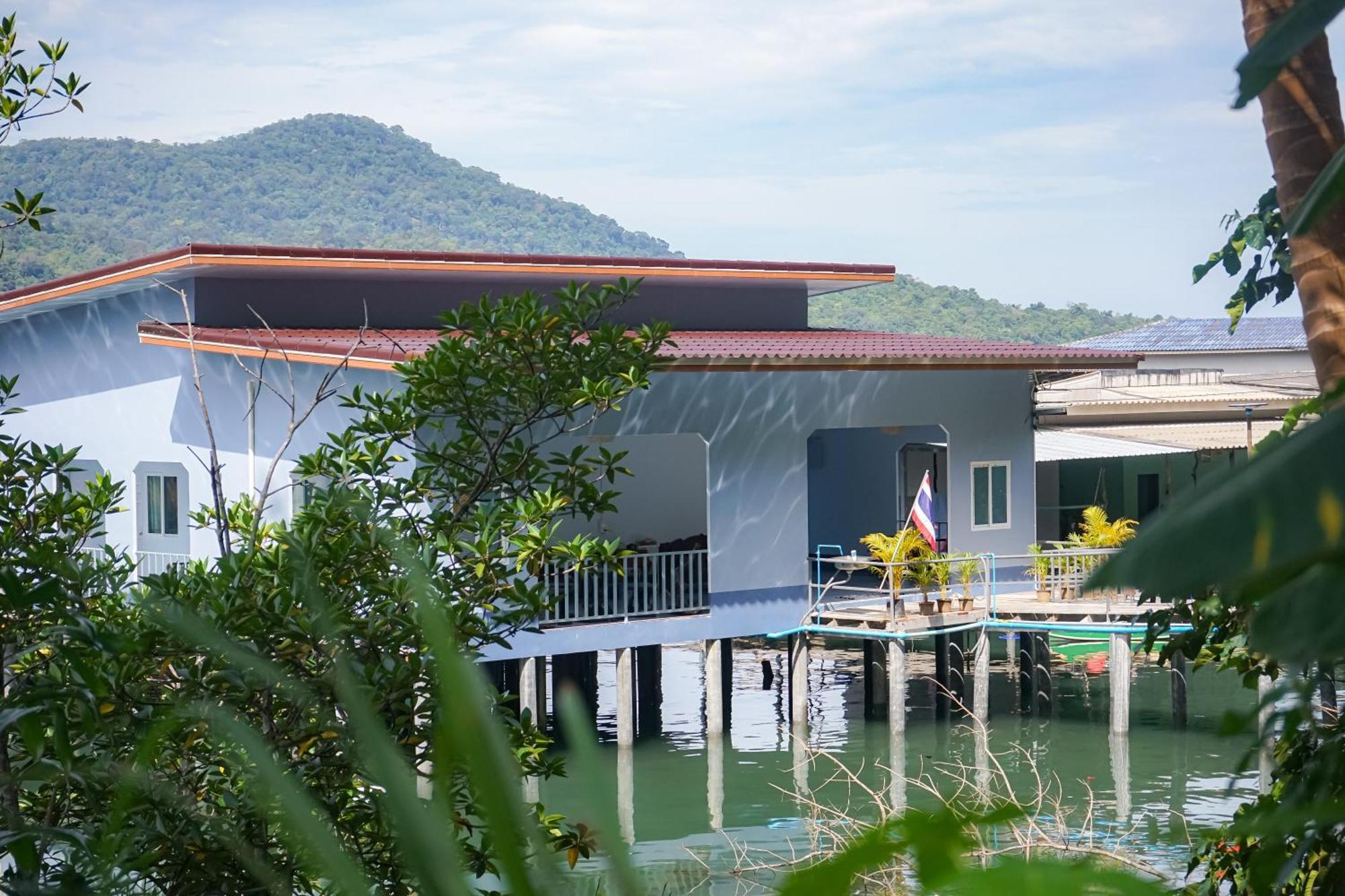 Koh Kood Chonthicha Hospedagem domiciliar *