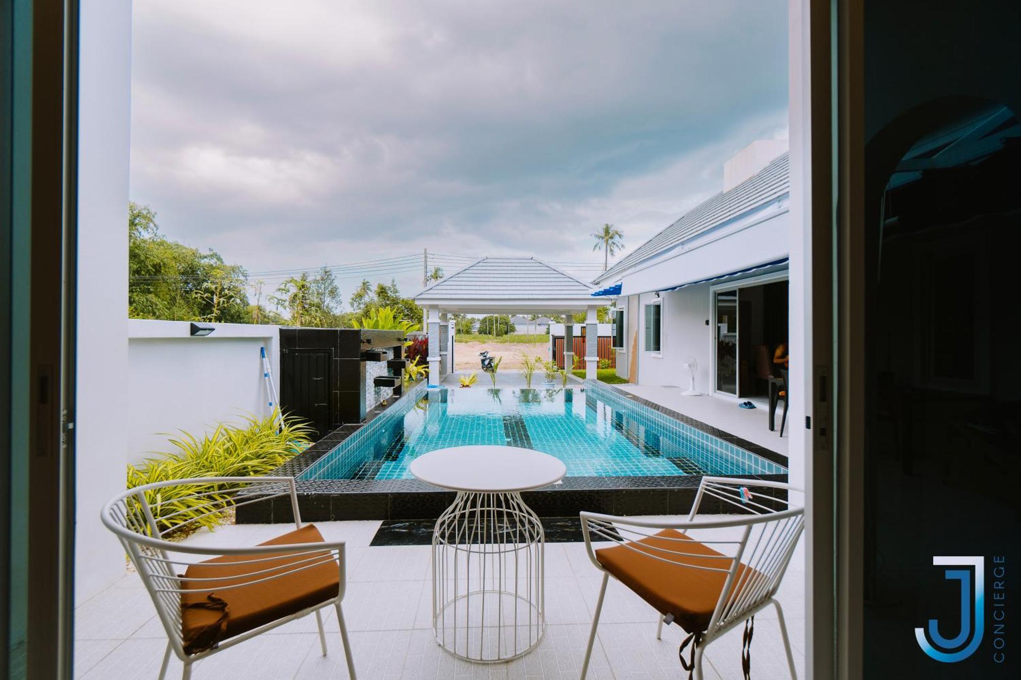 Oasis Moderne A Pattaya Avec Piscine , 3 , Calme
