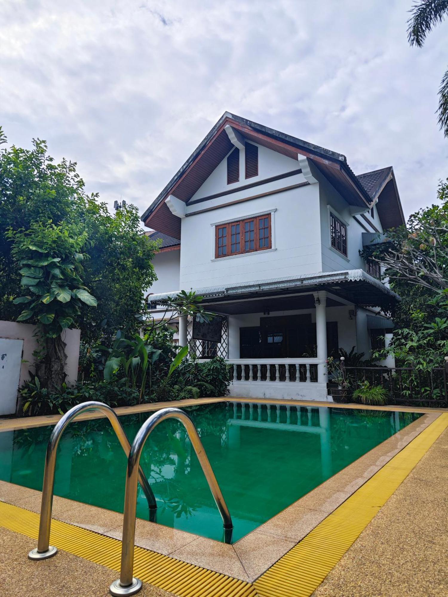 The Royal Shilton 3* Chiang Mai