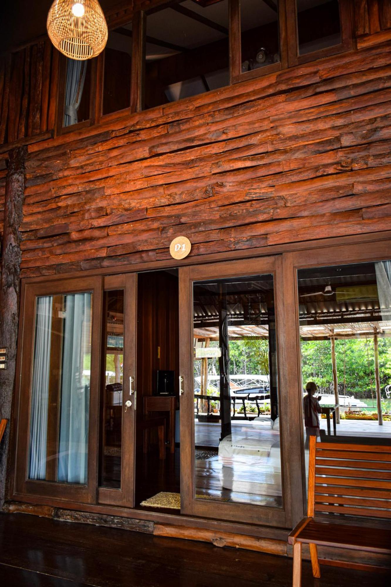 The Mangrove Hideaway Kohchang
