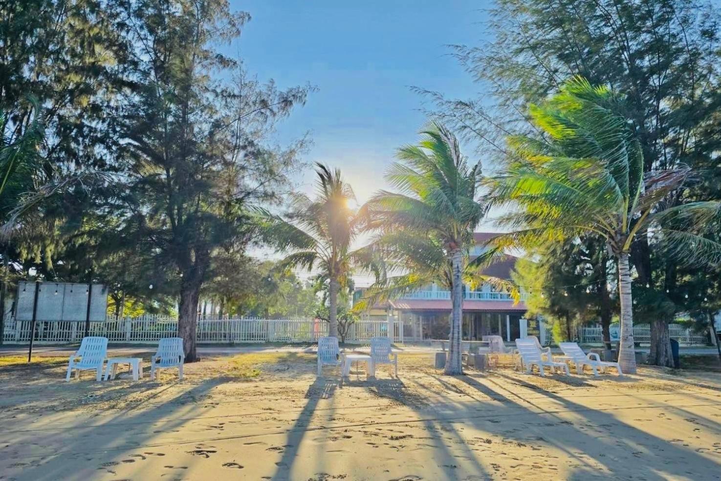 Baan Golden & Residences Sam Roi Yot