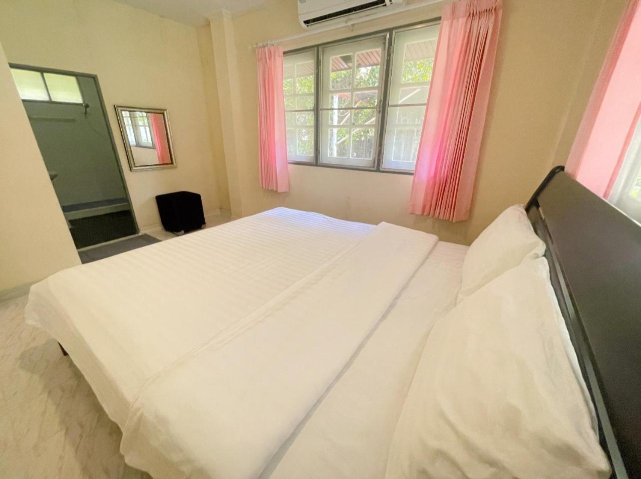Resort Baan Golden & Residences Sam Roi Yot