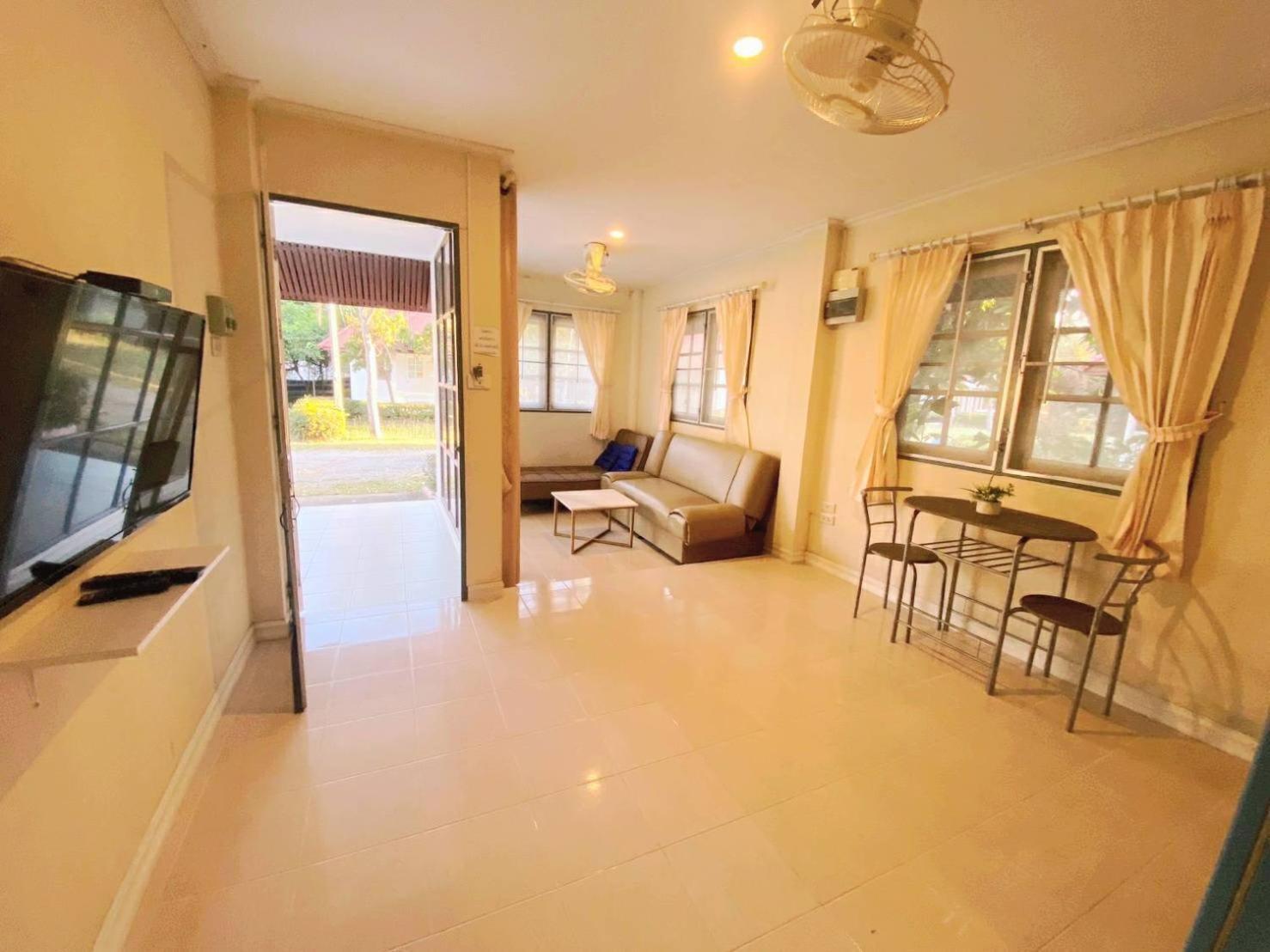 Resort Baan Golden & Residences 3*