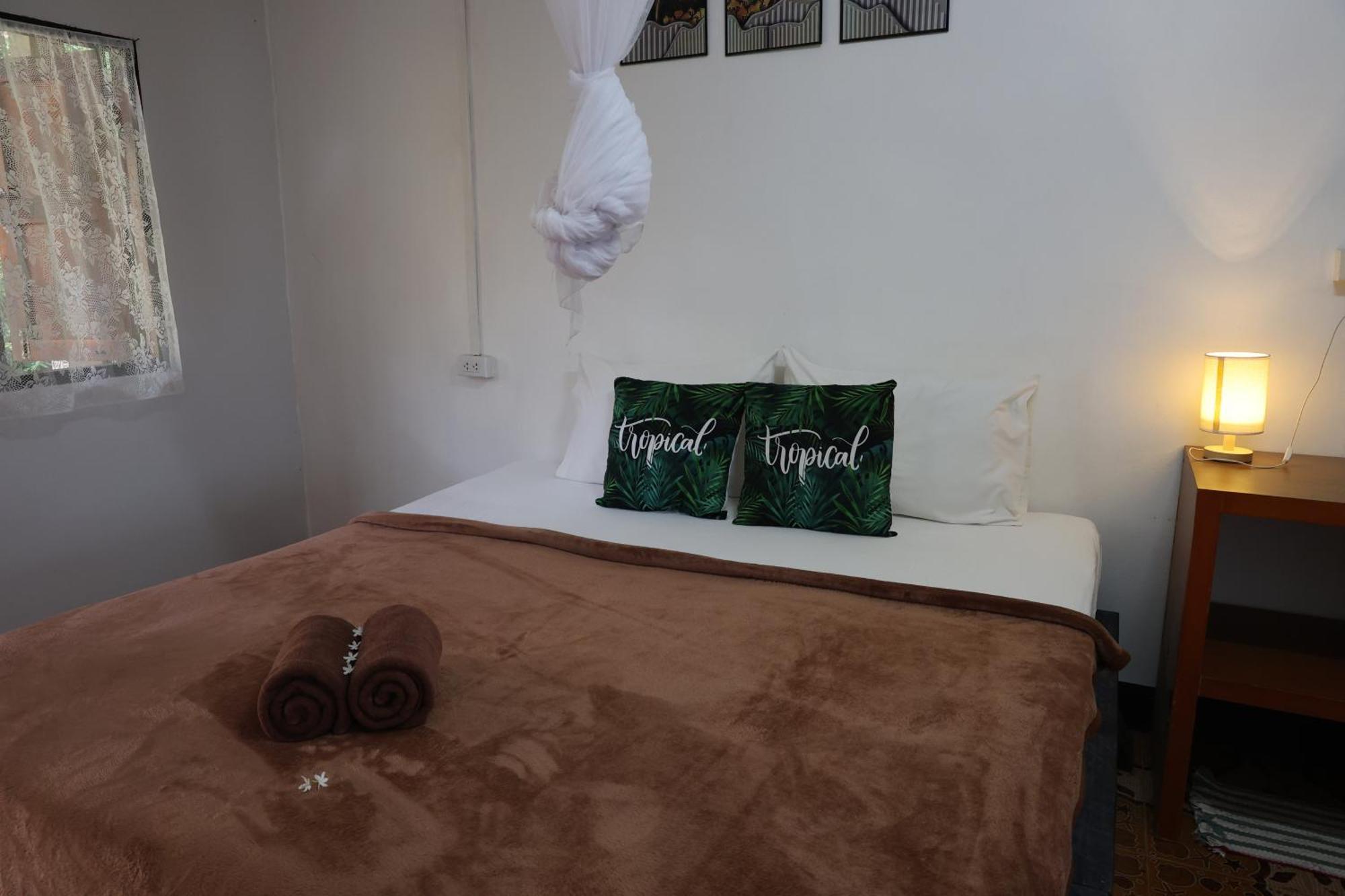 Long Simple House (adults Only) Koh Lanta