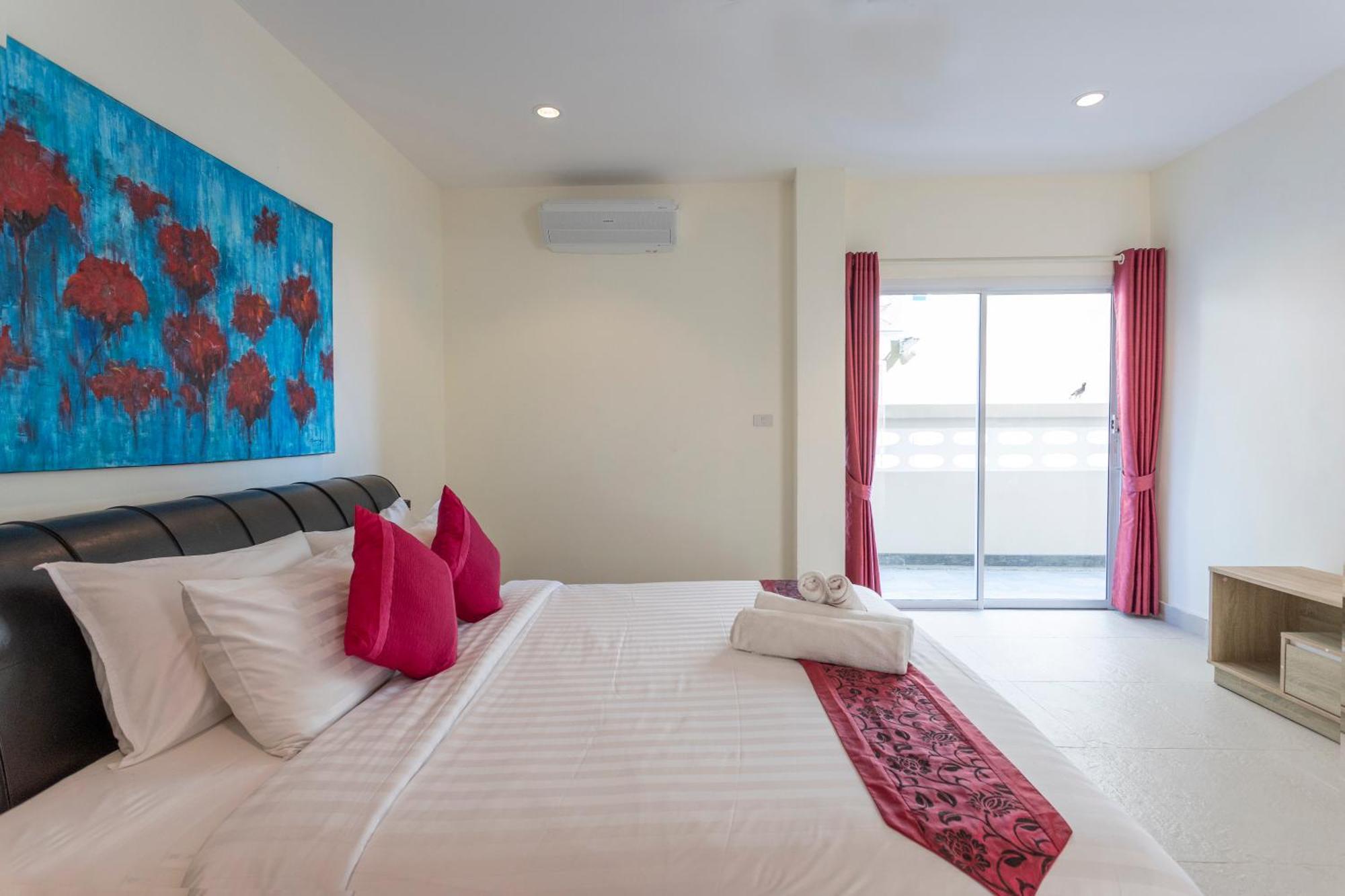 Bliss: 4 Bedroom Haven * Karon