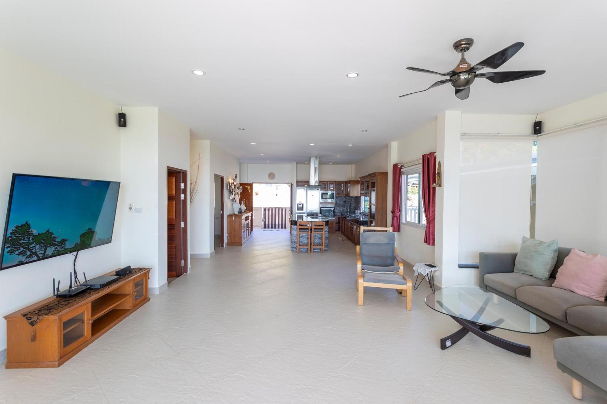 Bliss: 4 Bedroom Haven