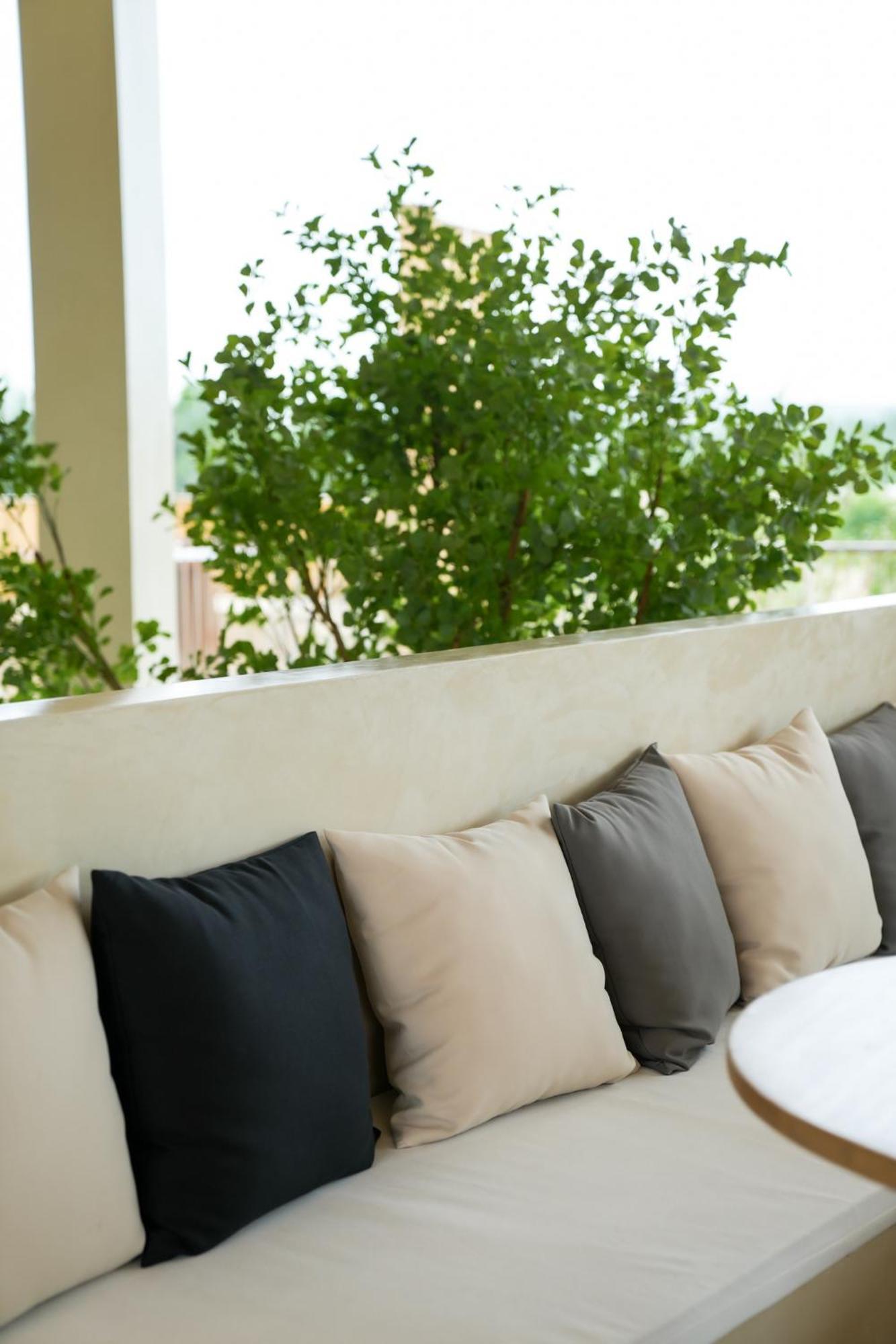 Mahutsachan Khlong Thom Resort