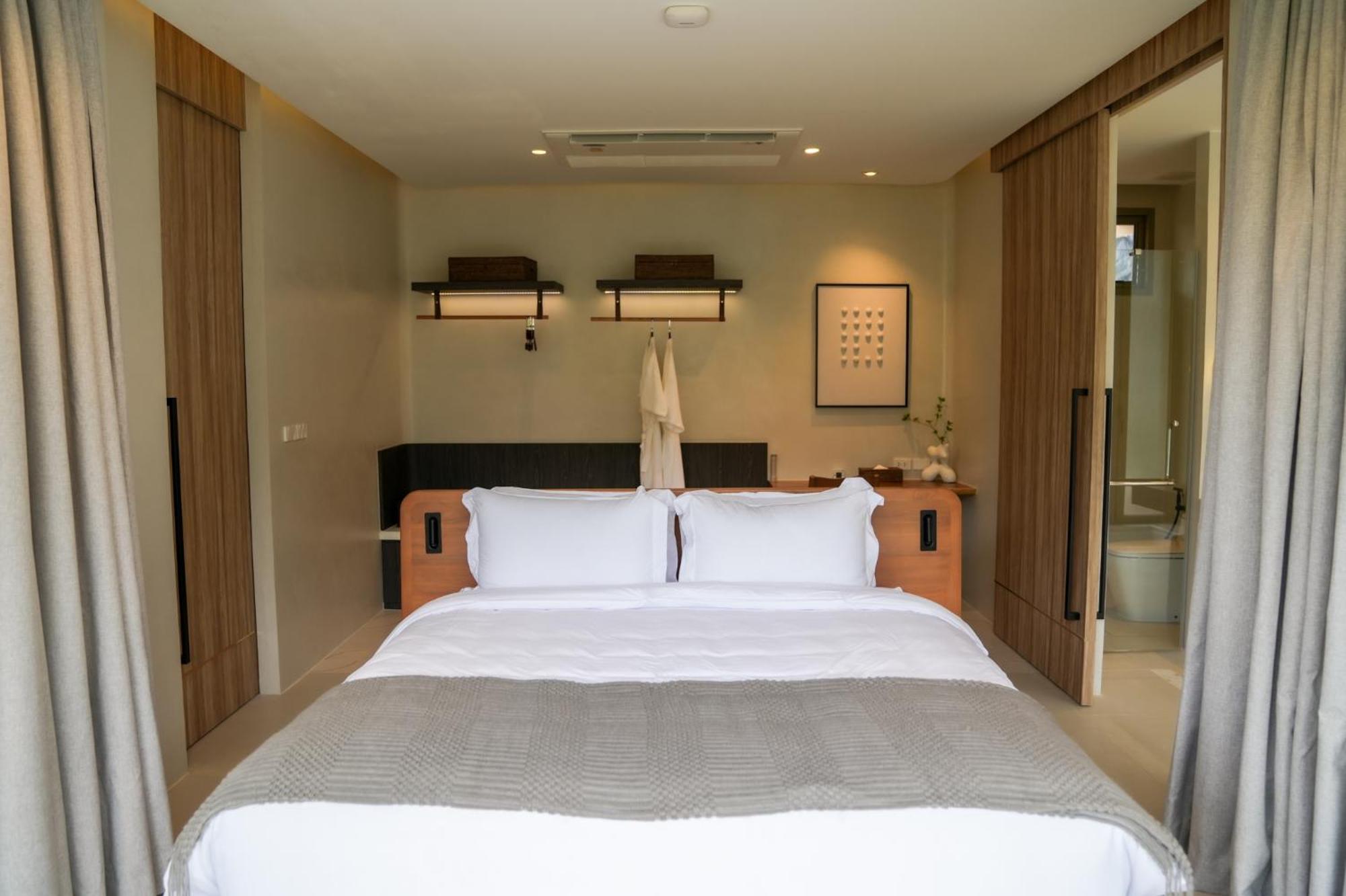 Mahutsachan Khlong Thom Resort *