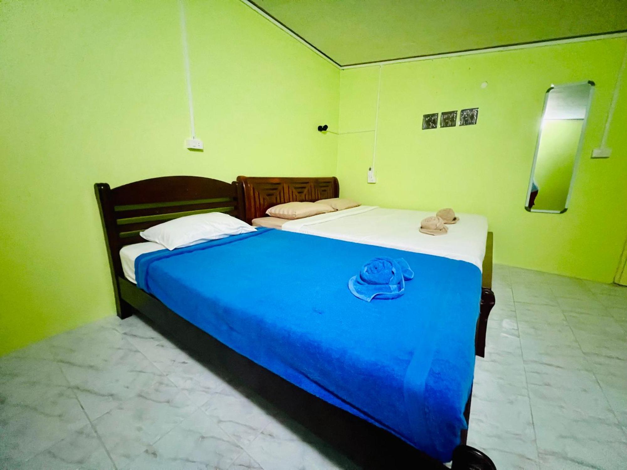 Bed & Breakfast Khaosok Happy House Khao Sok National Park