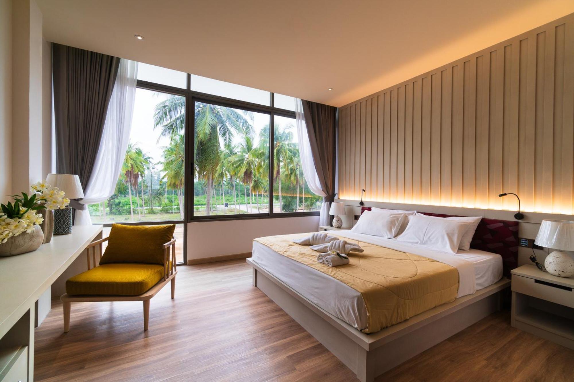 Koh Talu On Shore & Hotel