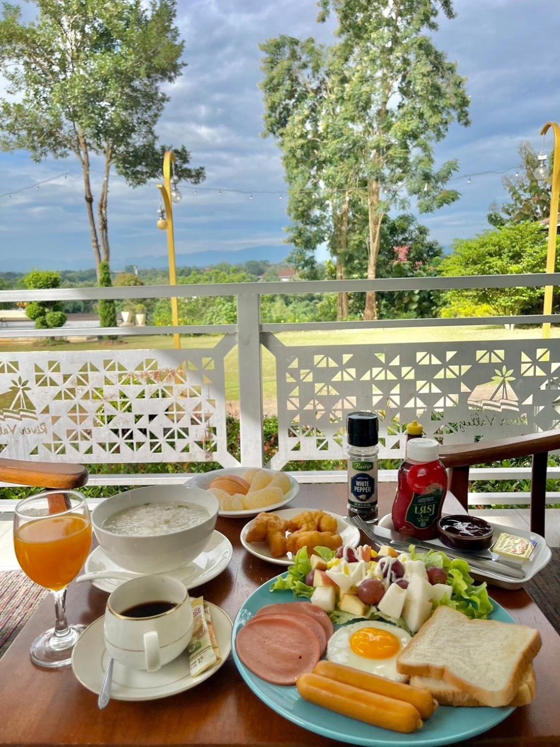 River Valley แอทน่าน Resort