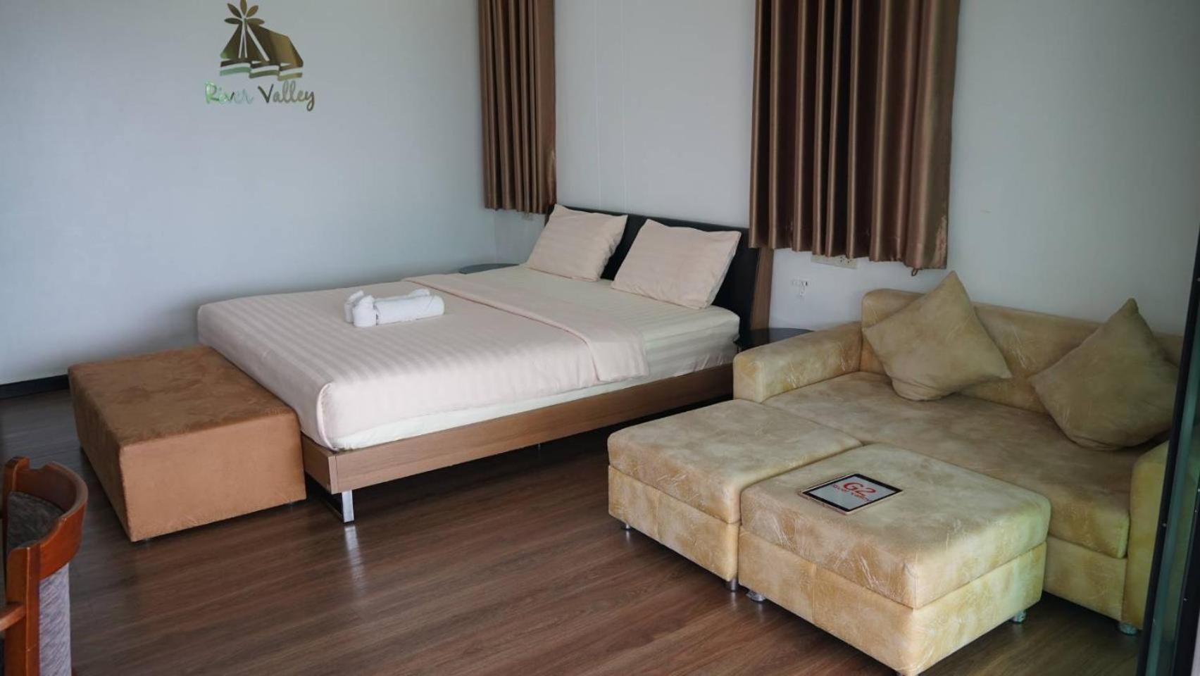 River Valley แอทน่าน Resort