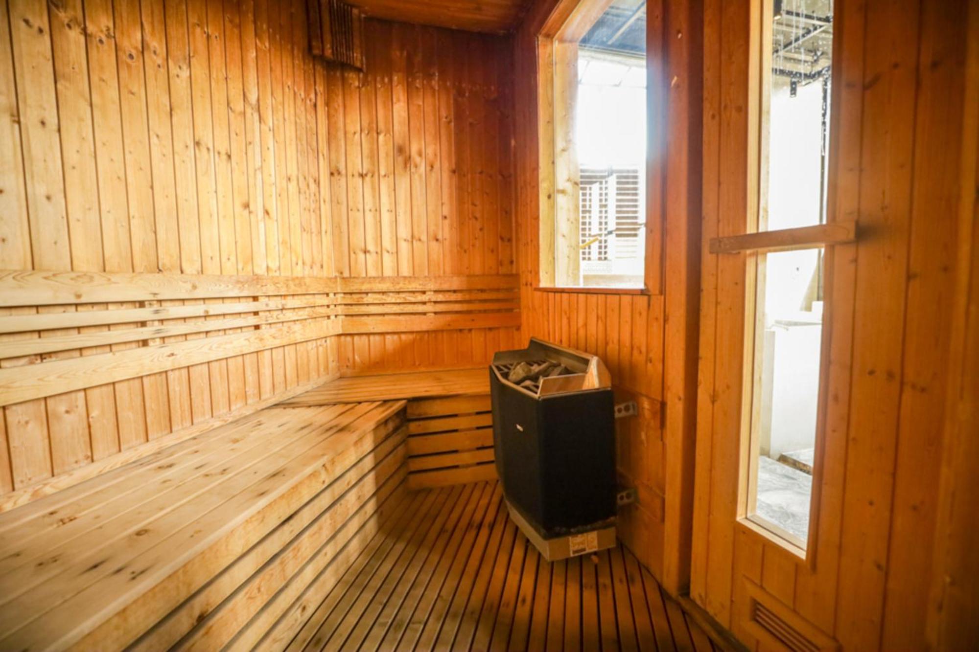 Balcony Seaside Sriracha & Serviced Aparthotel Si Racha