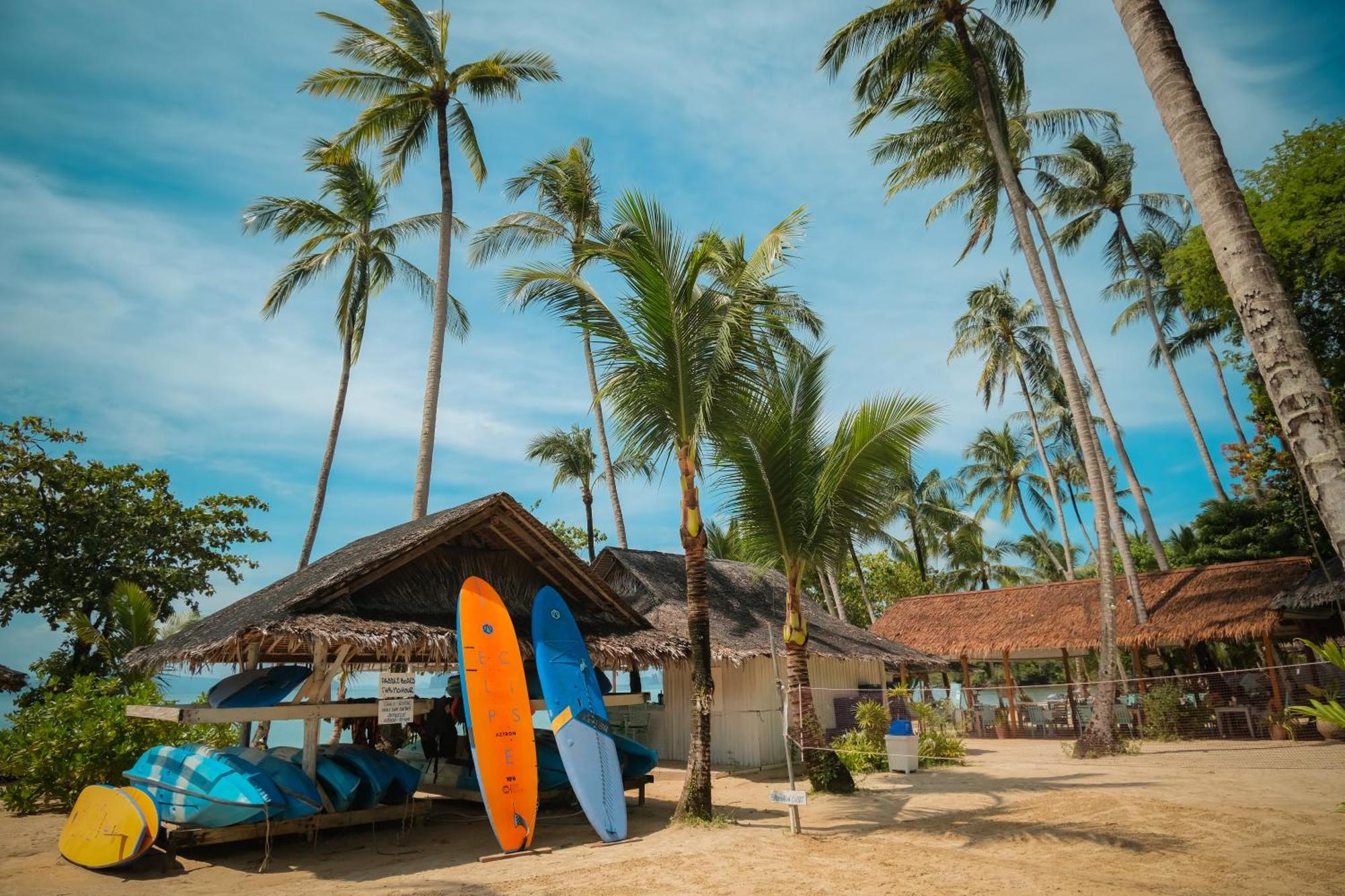 Treehouse - Adults Only Resort
