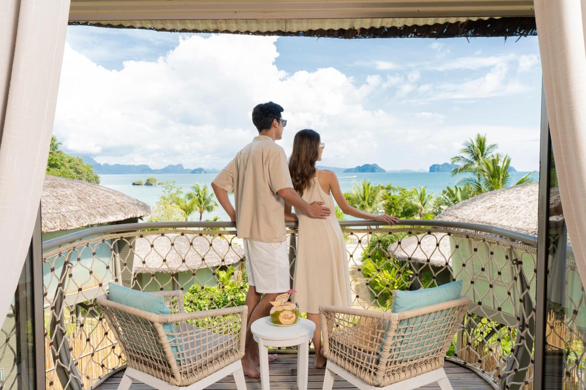 Resort Treehouse - Adults Only