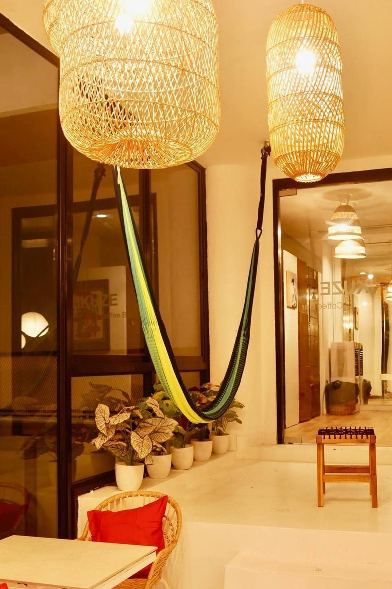 Blu Ari Stylish Gay Poshtel * Banguecoque