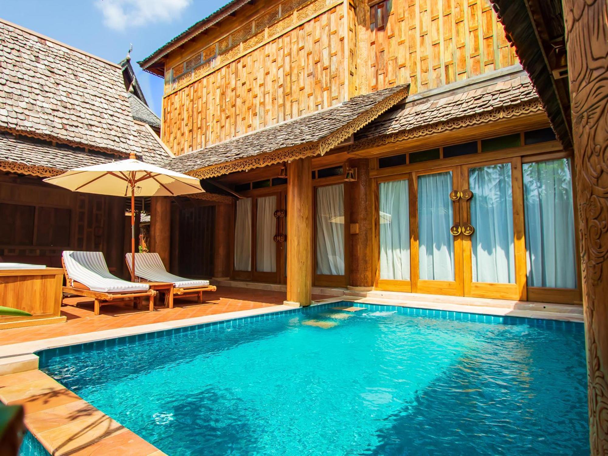 Santhiya Phuket & 5*