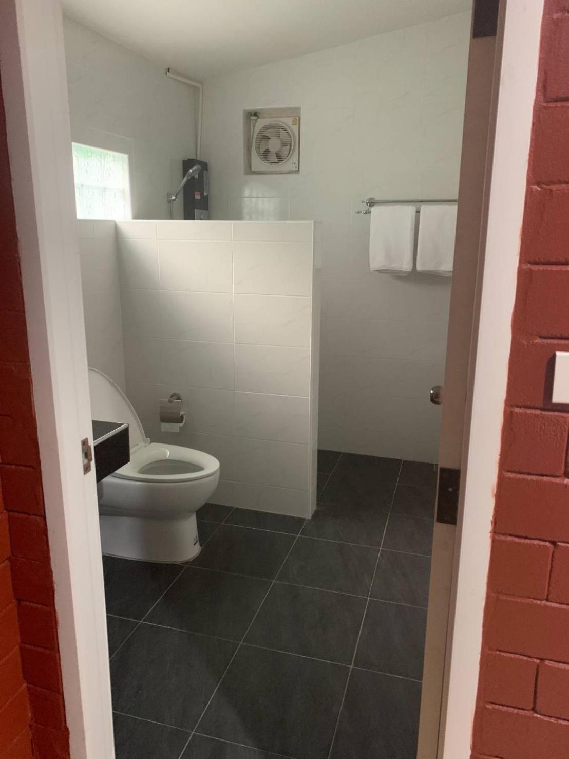 Saen Kam Guest house