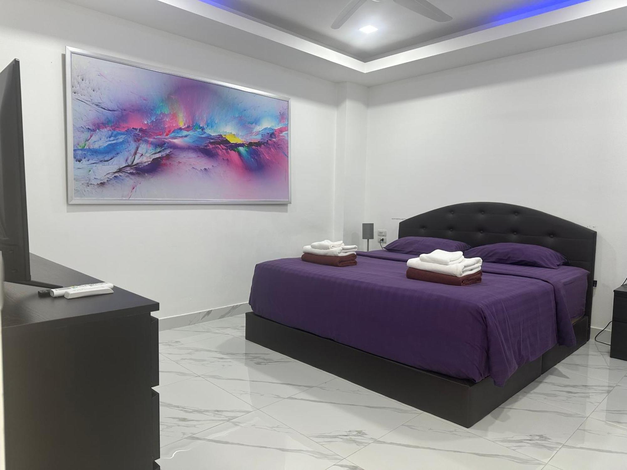 Stunning Beachfront View Luxurious 20 Apartment Jomtien Beach