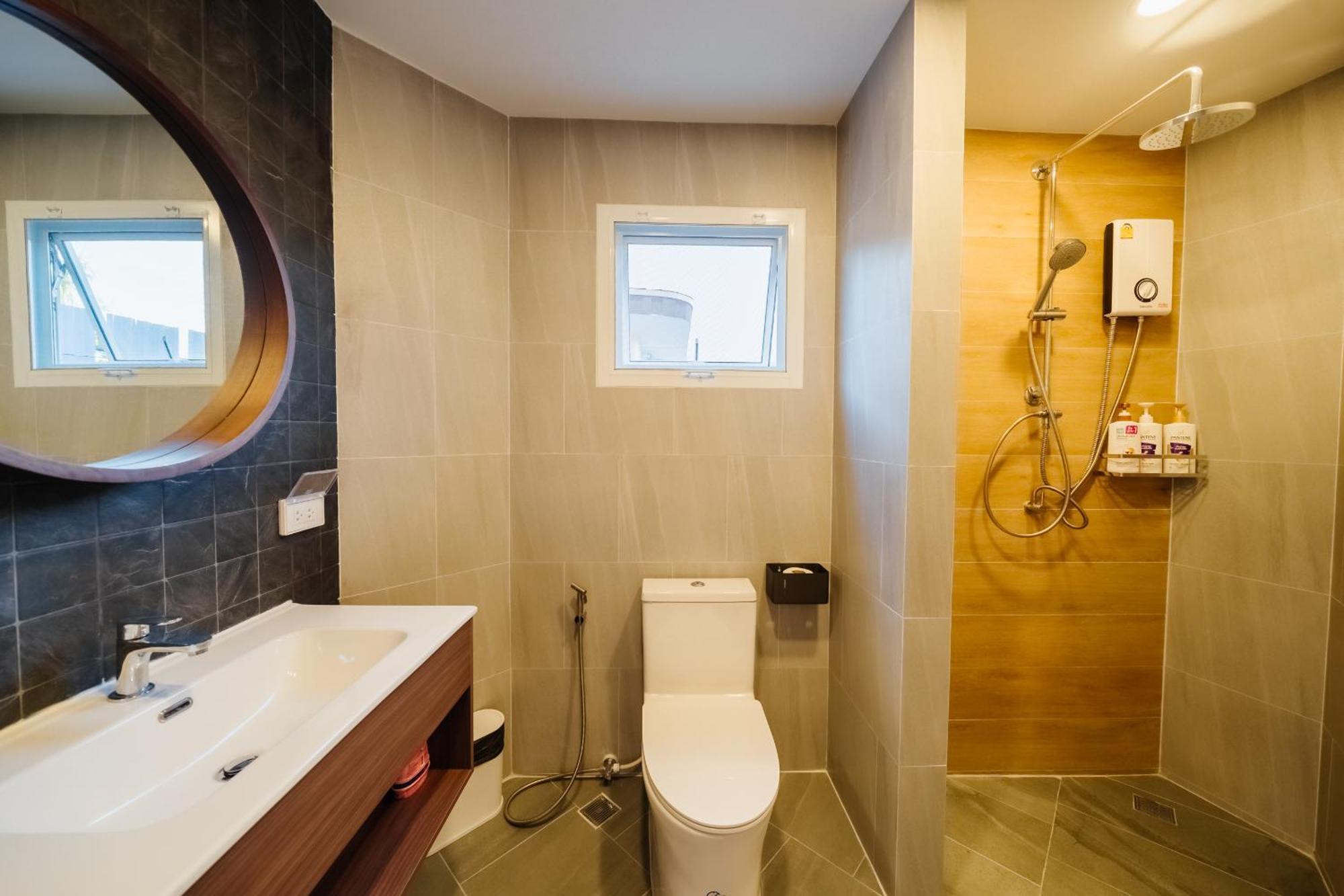Hotel De Won Bangsaen 5*