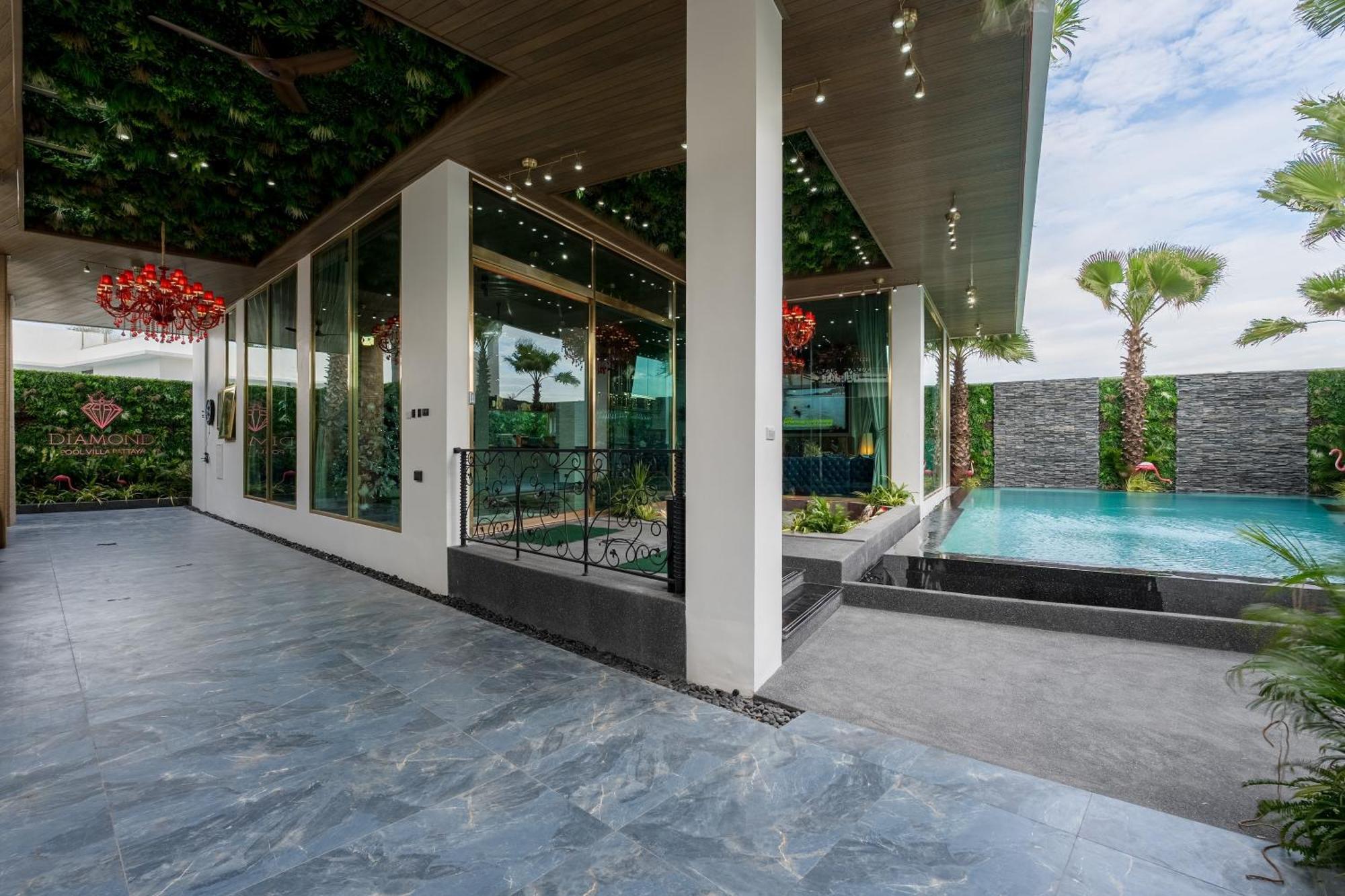 Villa In Pattaya Jomtien Beach