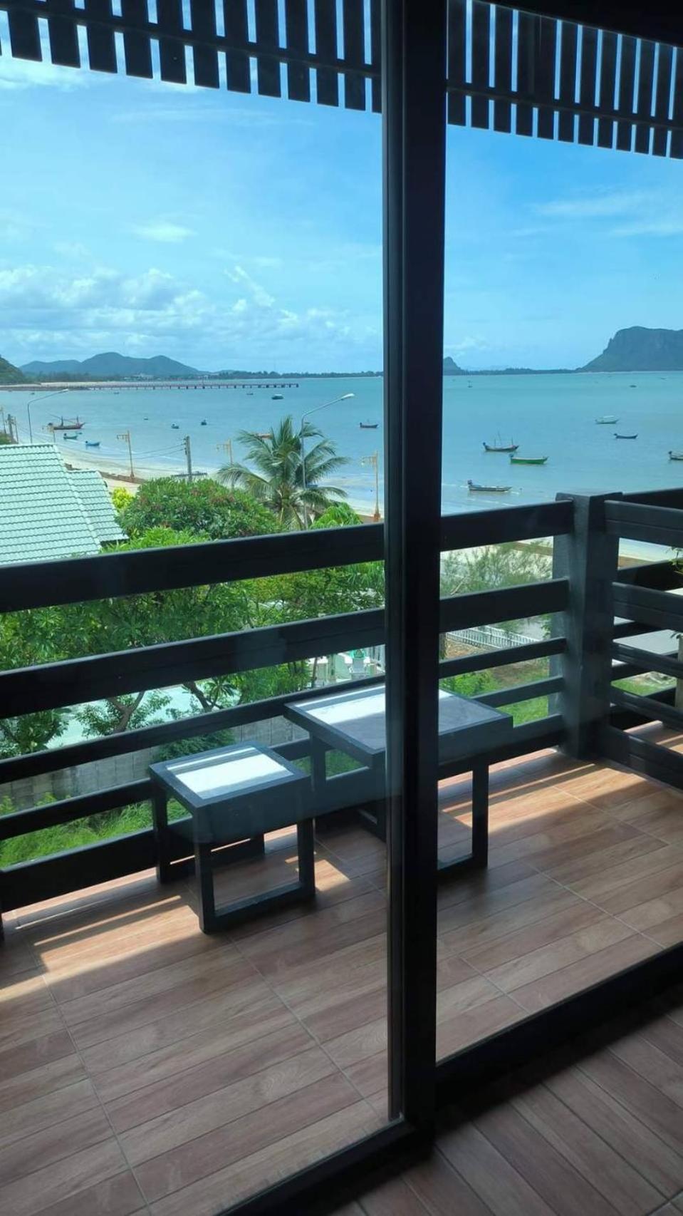 Zea Zide * Prachuap Khiri Khan