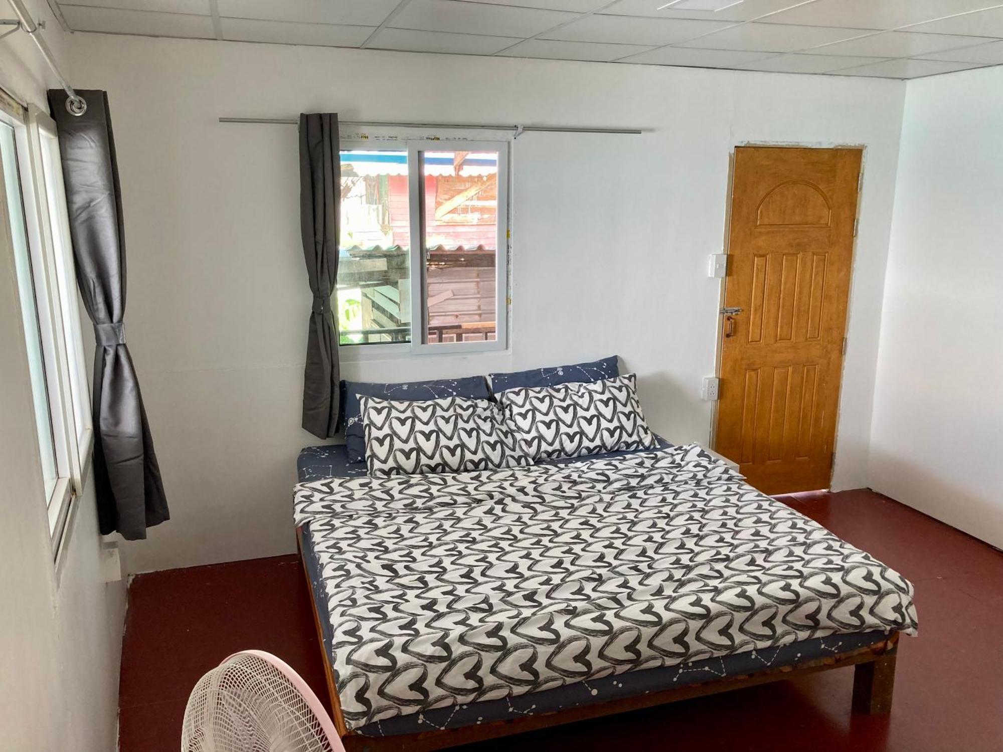 Baan Na Koh Chang
