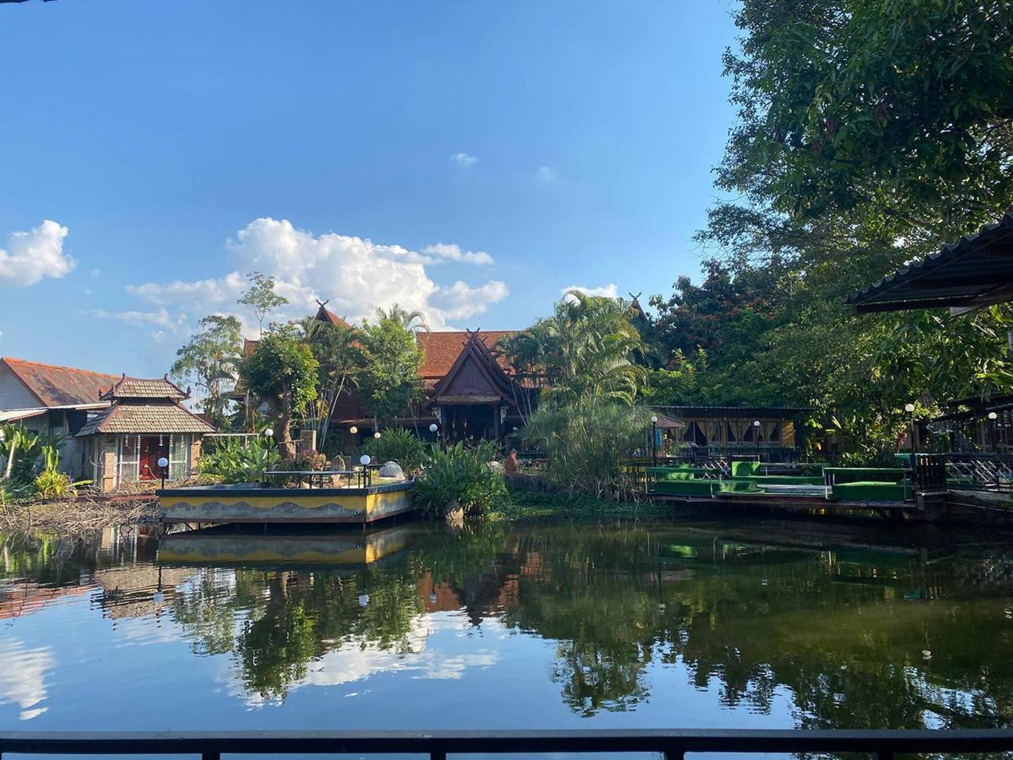 Resort Viewdoi Art And