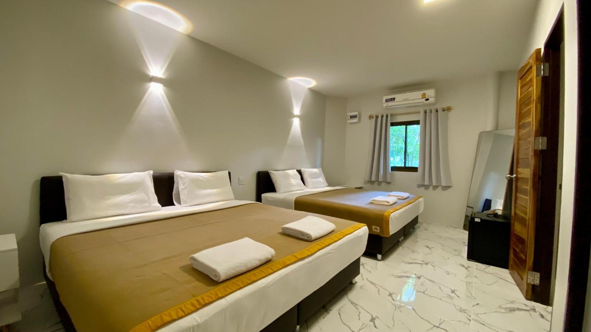 Orchard House 2* Baan Tai