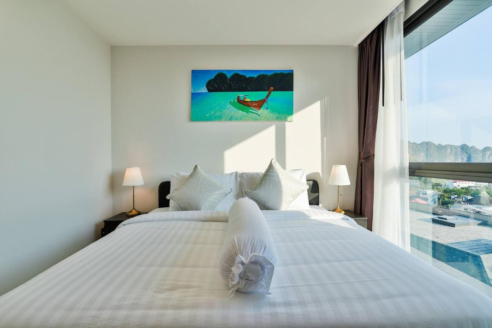 Apartment A503-penthouse Amazing View 2brs3bedsao Nang Center *