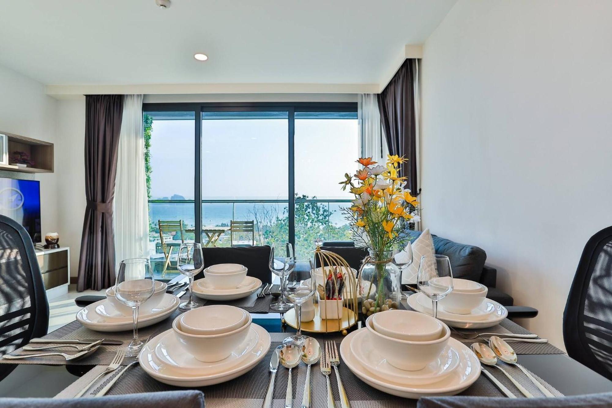 Apartment A503-penthouse Amazing View 2brs3bedsao Nang Center