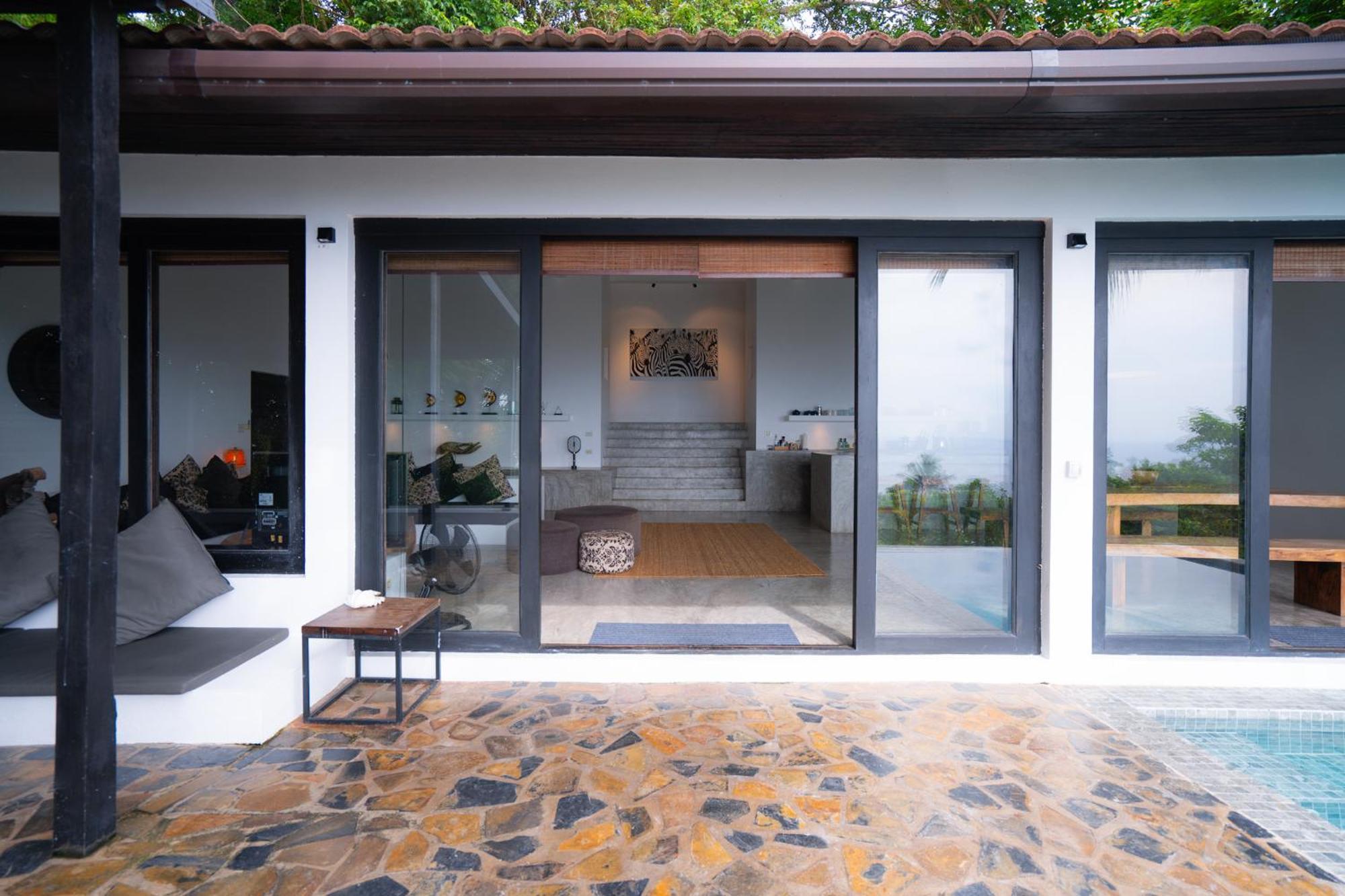 Lunar - Luxury Private Pool Villa *