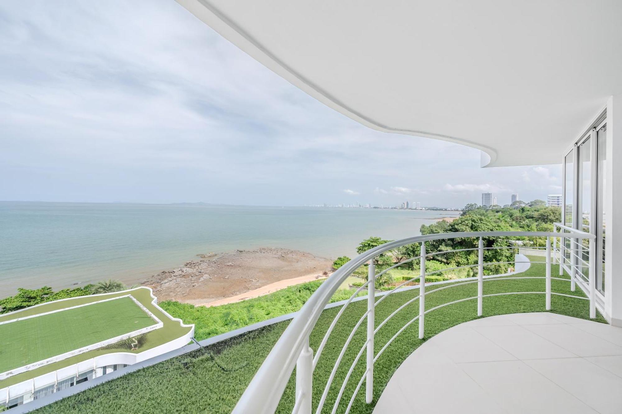 Aparthotel Pure Sunset - Ocean View Room, Pattaya