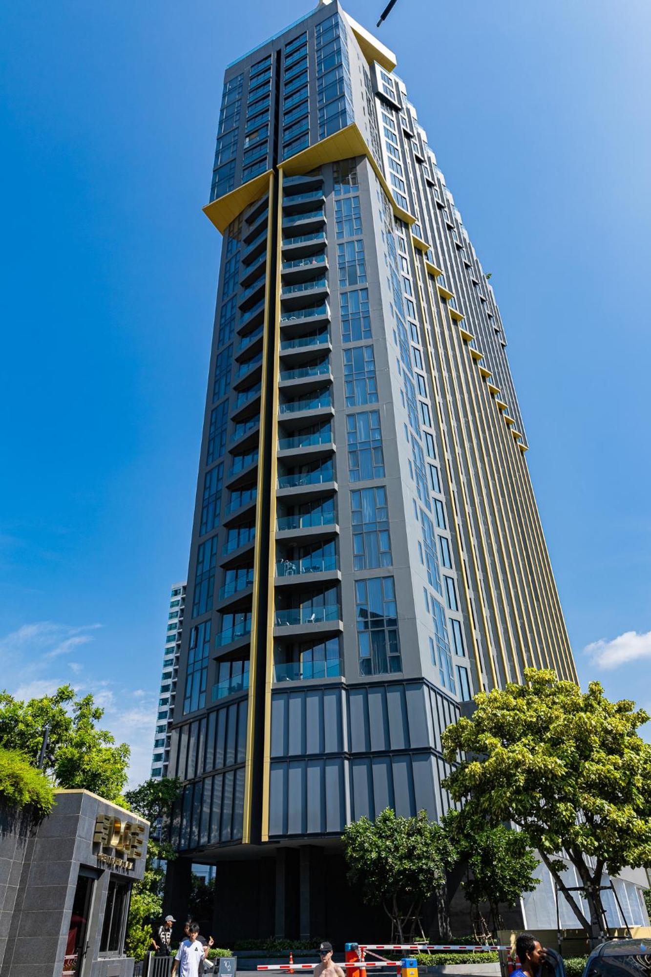 Luxury Edge * Pattaya