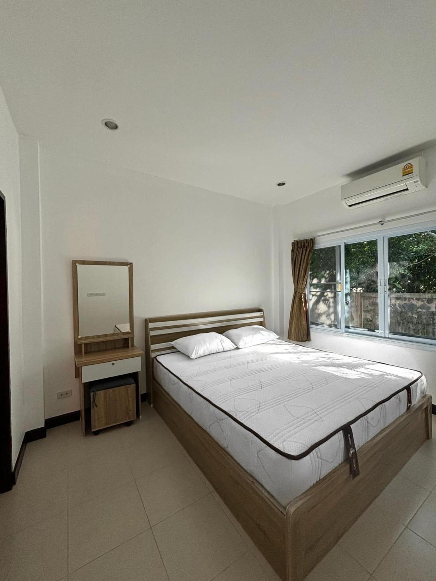 Olivia Village Pool Holiday home