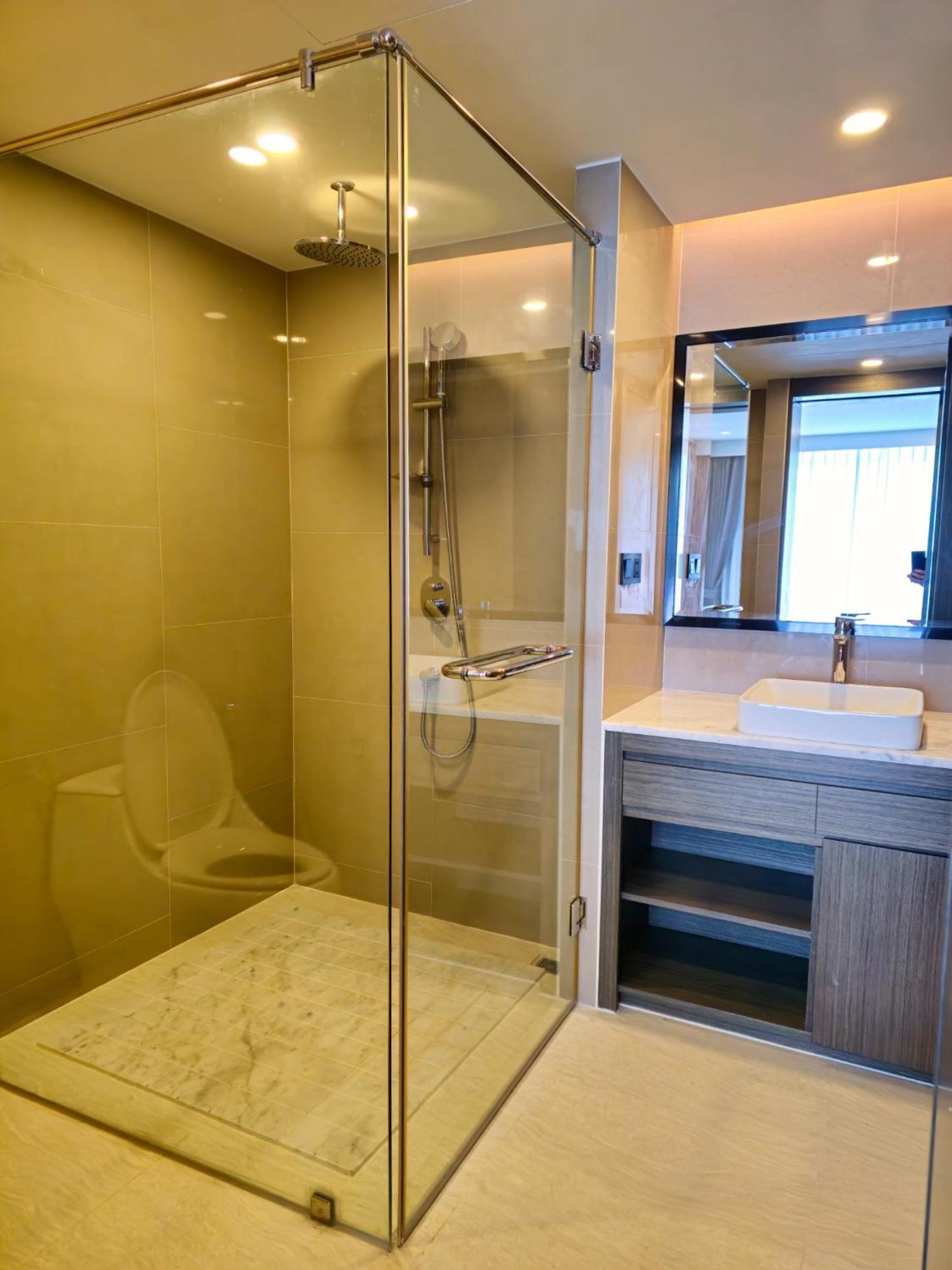 2 Bdr In 5 Star Apartment *