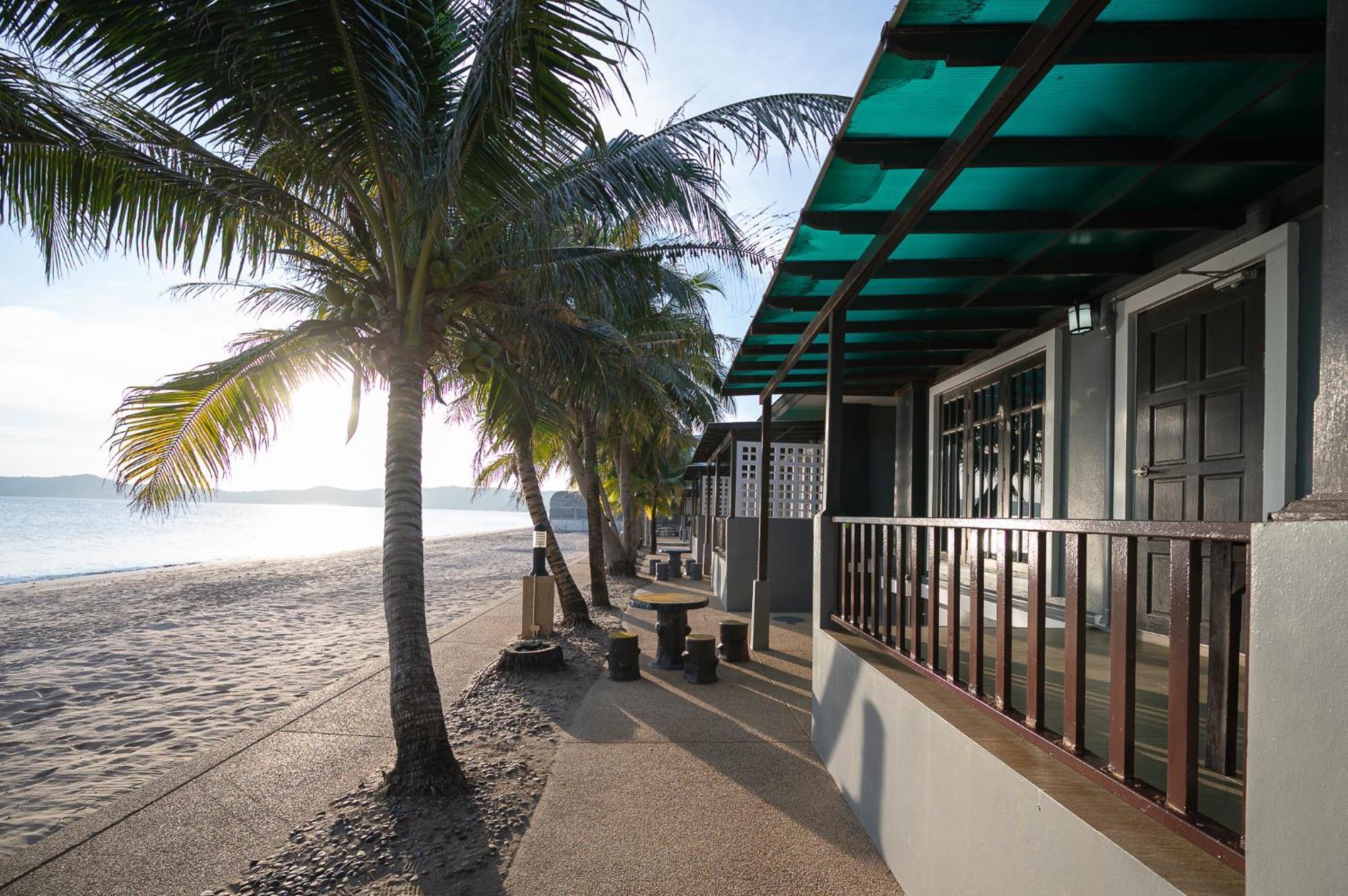 Baan Faa Talaychan Resort Chao Lao Beach
