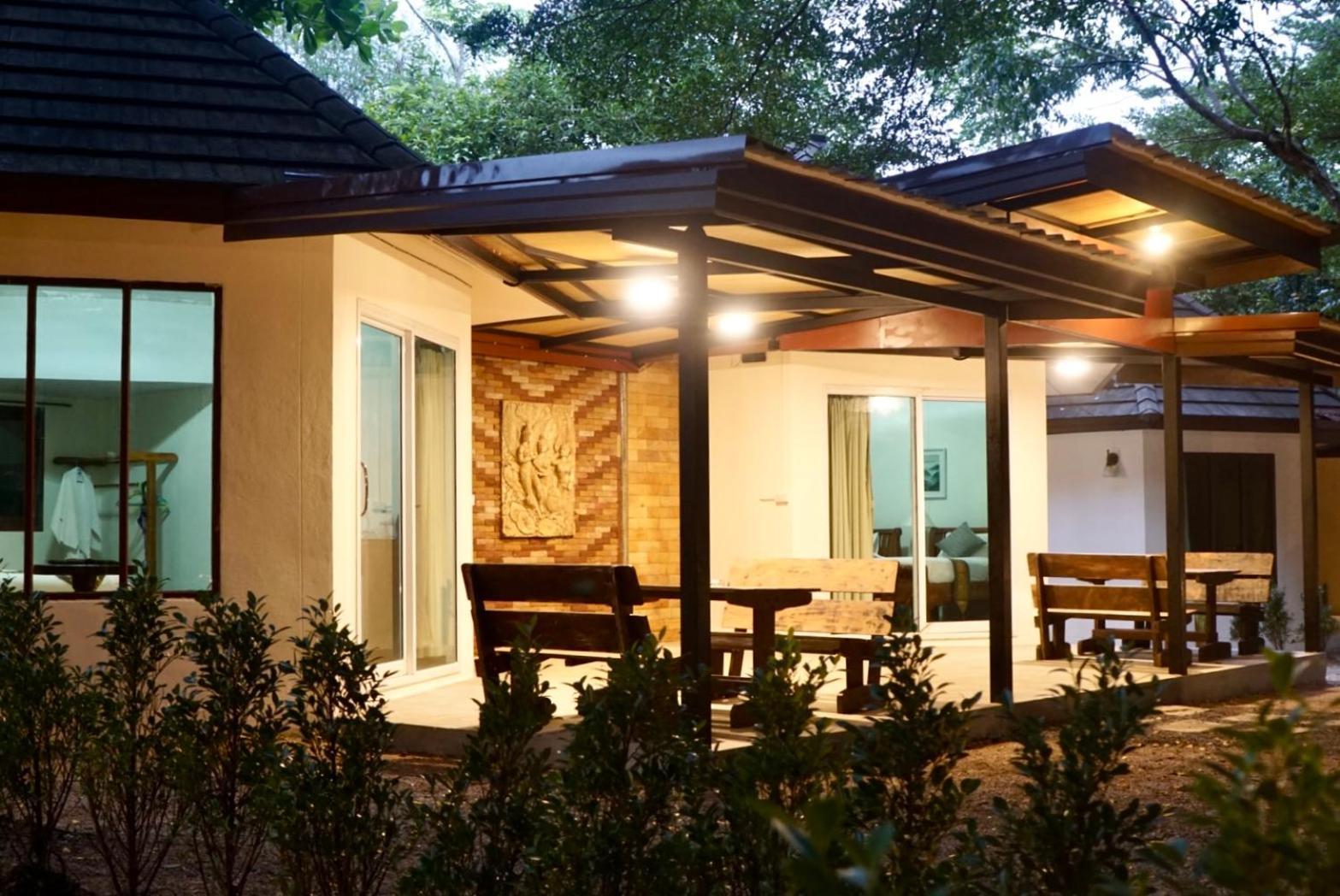 Avare Seaside House Krabi Guest house Ao Nam Mao